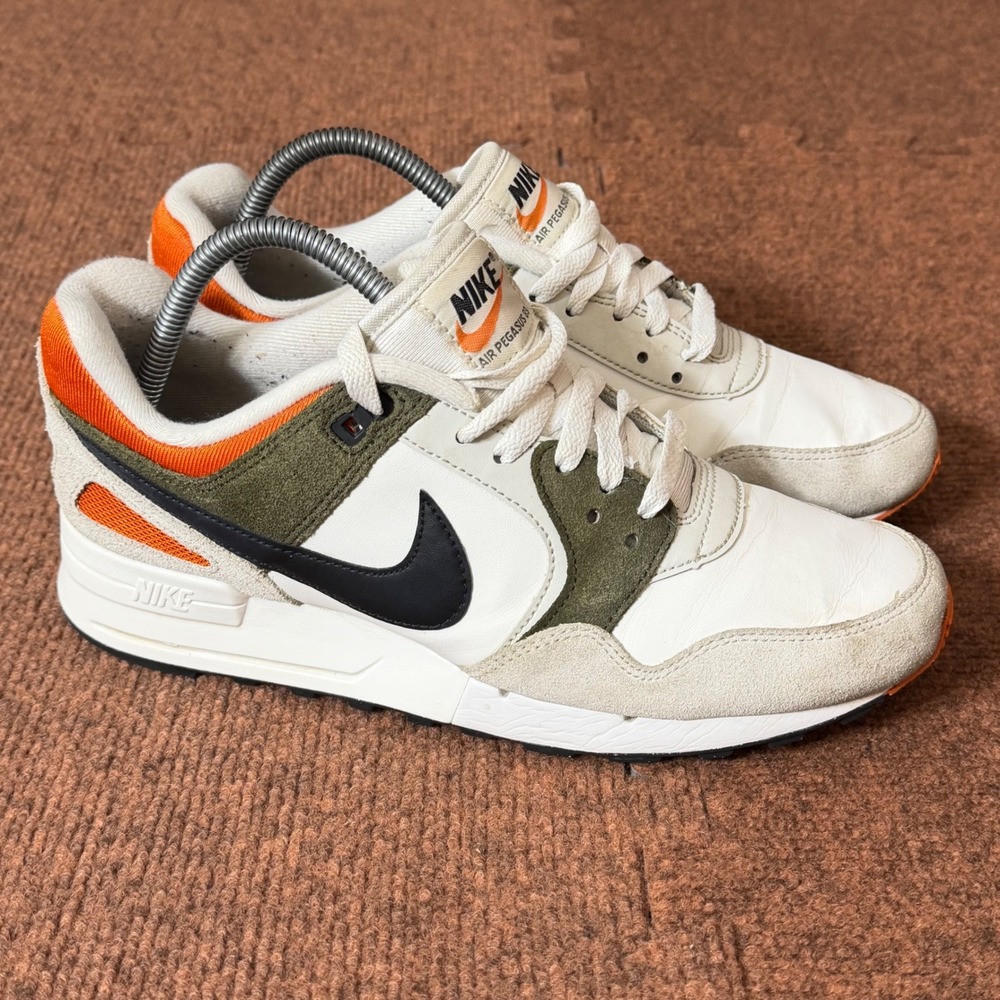 Nike Air Pegasus 89 White Olive Orange Mens Size 8 Sneakers FB8900-001 gym fit